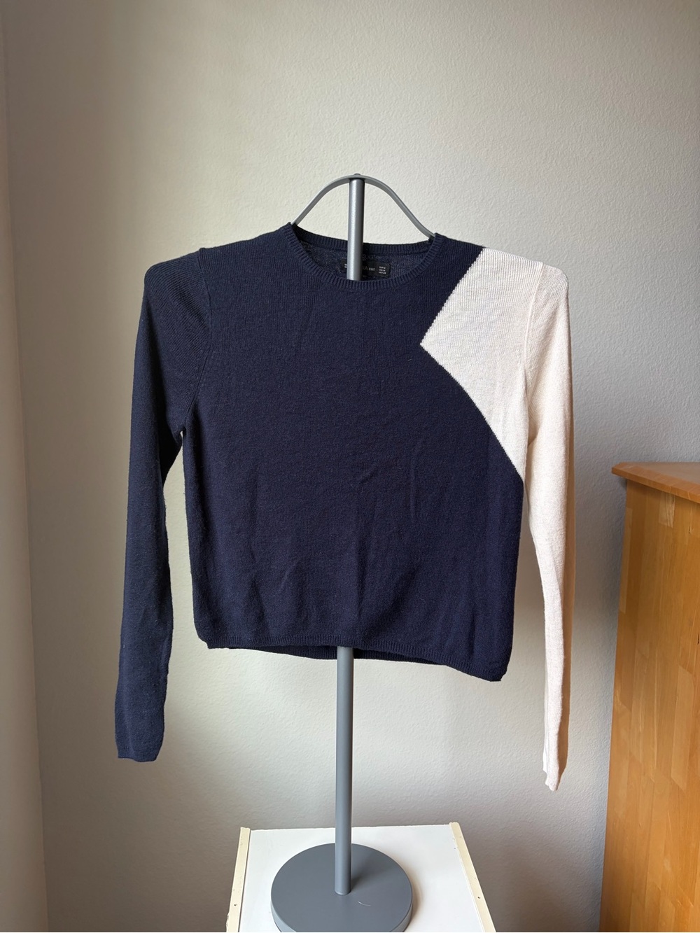 Zara Navy Crewneck Sweater with Off-White Accent Sleeve